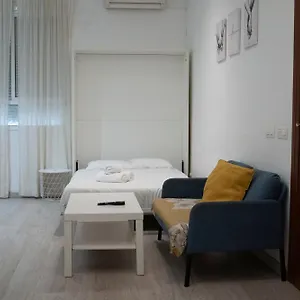 https://estupendo-estudio-al-lado-de-plaza-la-merced.es-andalucia.com